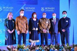 Zaki Hadiri Peresmian Kampus Monash University