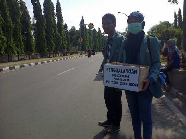 Mahasiswa Galang Dana Bangun Masjid Pemkot Cilegon