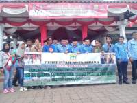 Warga Kota Serang Berangkat ke Sulawesi Tenggara Program Transmigrasi