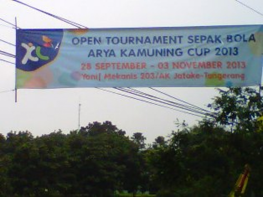 Tangerang- Spanduk tournament sepak bola telah terpasang di Yonif 203/AK Tangerang.Jum'at (01/11)dt