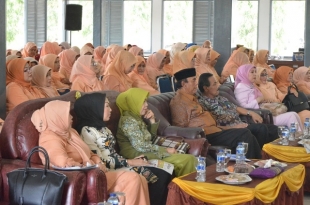 Perempuan Miliki Peran Penting Dalam Pembangunan