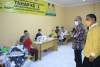 Bupati Tinjau Pelaksanaan Vaksinasi di DPD Partai Golkar